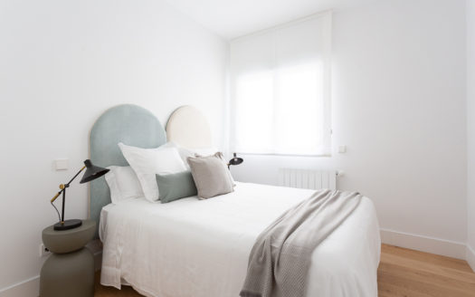 Ref: 36921 . Reformado, Amueblado y Exterior