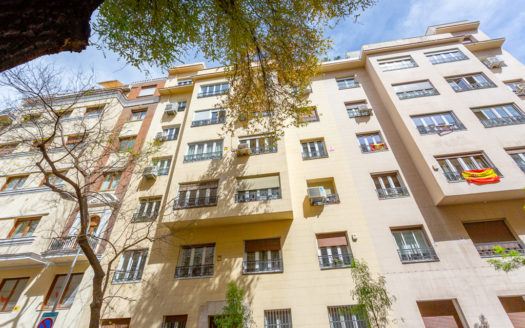 Ref: 36921 . Reformado, Amueblado y Exterior