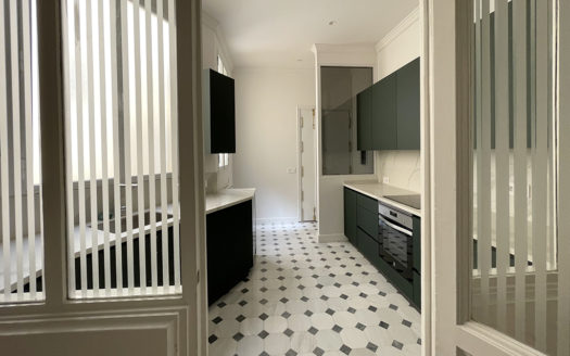 Ref: 36991 . Edificio Clásico