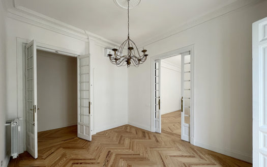 Ref: 36991 . Edificio Clásico