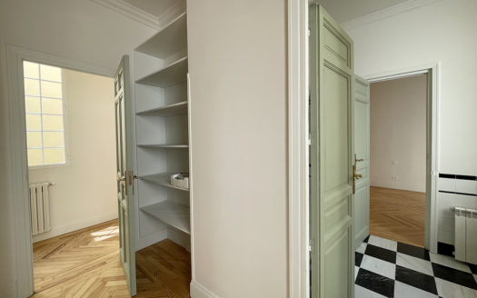 Ref: 36991 . Edificio Clásico