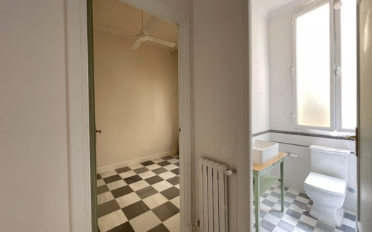 Ref: 36991 . Edificio Clásico