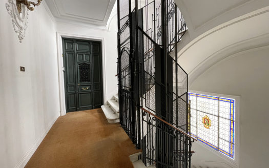 Ref: 36991 . Edificio Clásico