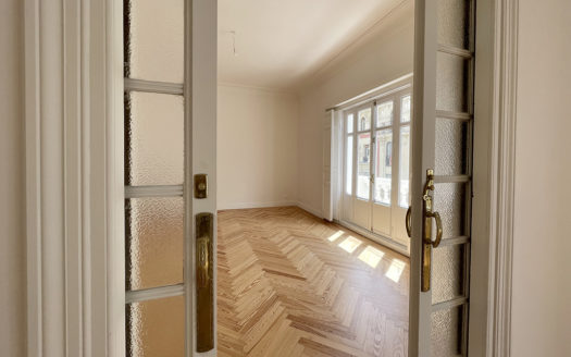 Ref: 36991 . Edificio Clásico