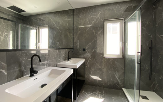 Ref: 41828 . Ático con Terraza