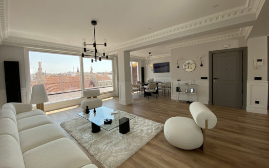 Ref: 41828 . Ático con Terraza