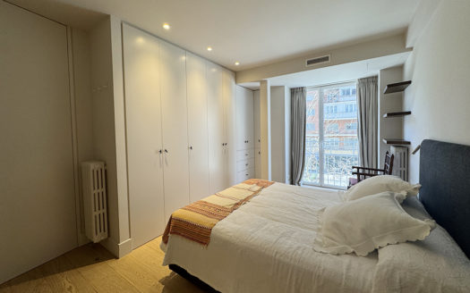 Ref: 43633 . Terraza . Luminoso