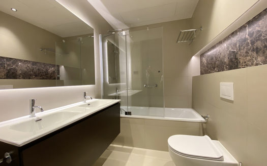 Ref: 38085 . Garaje, Piscinas, Trastero