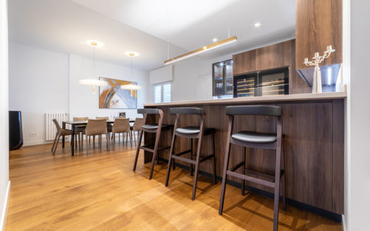 Ref: 44192 . Calle Emblemática