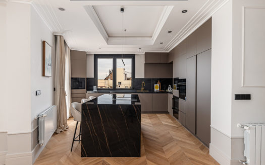 Ref: 44606 . Ático con dos terrazas