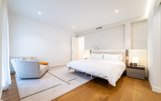 Ref: 44192 . Calle Emblemática