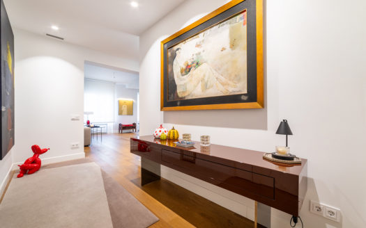 Ref: 44192 . Calle Emblemática