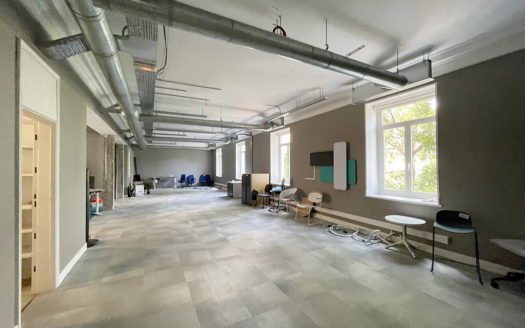 Ref: 41664. Piso señorial . Techos Altos