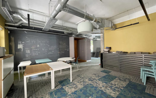 Ref: 41664. Piso señorial . Techos Altos