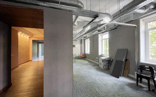 Ref: 41664. Piso señorial . Techos Altos