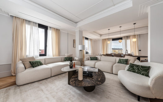 Ref: 44606 . Ático con dos terrazas
