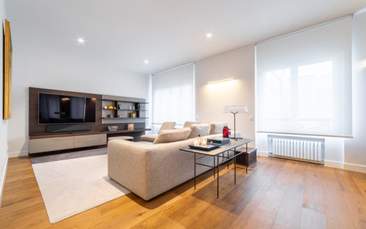 Ref: 44192 . Calle Emblemática