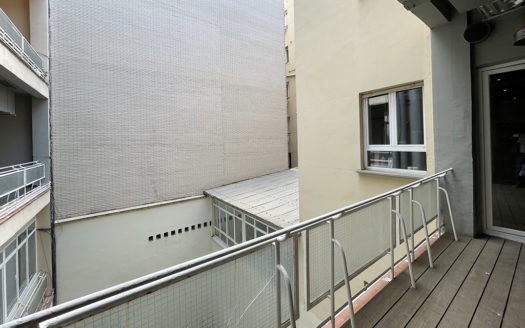 Ref: 41664. Piso señorial . Techos Altos