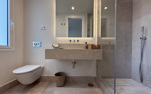 Ref: 45428 . Terraza . Garaje