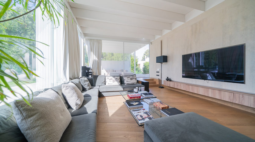 Ref: 25298 . Espectacular chalet