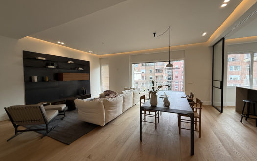 Ref: 45428 . Terraza . Garaje