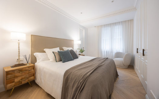 Ref: 42660 . Vistas . Amueblado