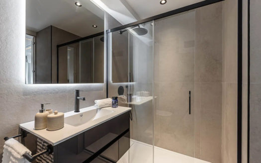 Ref: 45052 . Terraza, Piscina, Trastero