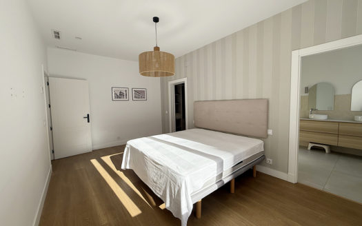 Ref: 45986 . Finca clásica, Ascensor y Garaje.