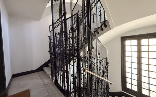 Ref: 45986 . Finca clásica, Ascensor y Garaje.