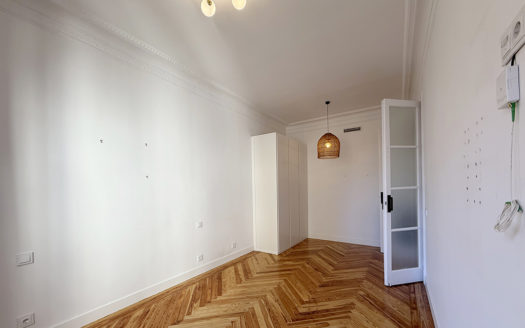 Ref: 45986 . Finca clásica, Ascensor y Garaje.