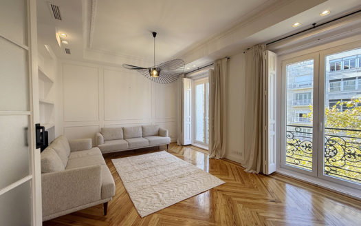 Ref: 45986 . Finca clásica, Ascensor y Garaje.