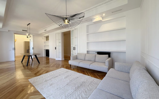 Ref: 45986 . Finca clásica, Ascensor y Garaje.