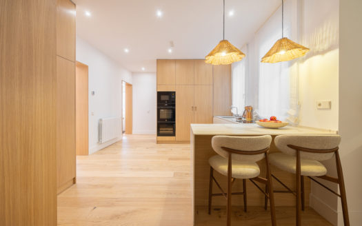 Ref: 46110 . Reformado y Luminoso