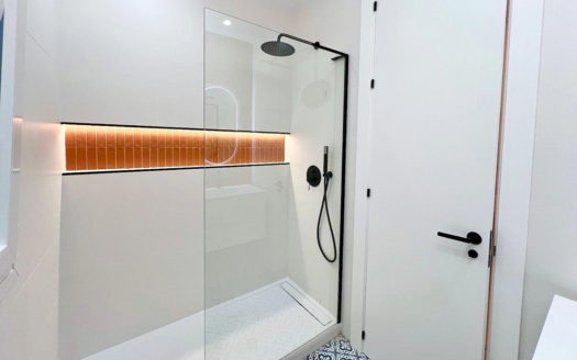 Ref: 46656 . Amueblado y A estrenar