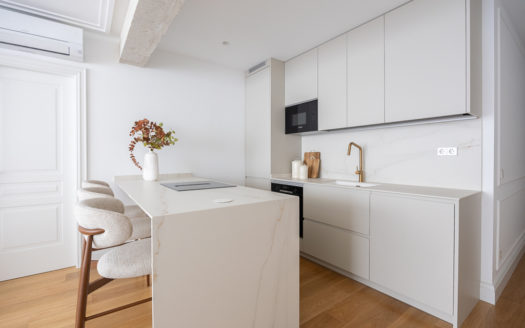 Ref: 46595 . Amueblado y a estrenar