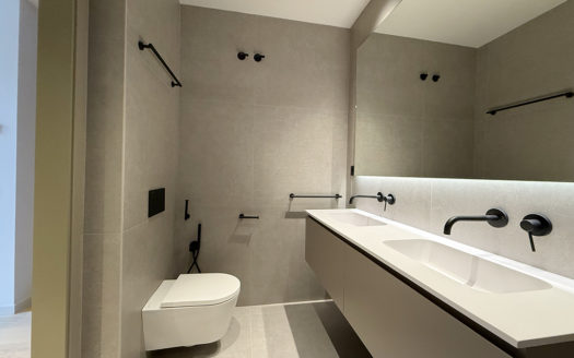 Ref: 46509 . Terraza, Piscina y Garaje