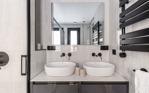 Ref: 46363 . Terraza y Trastero