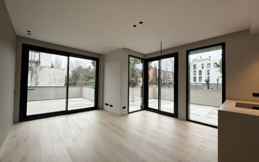 Ref: 46511 . 72 m2 de Terraza