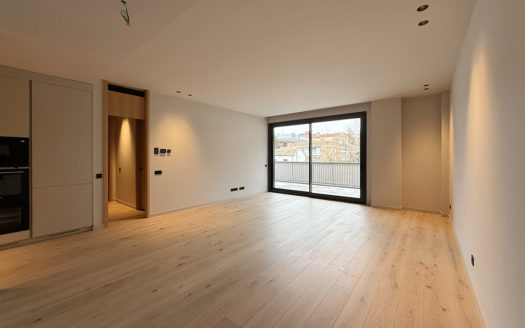 Ref: 46509 . Terraza, Piscina y Garaje