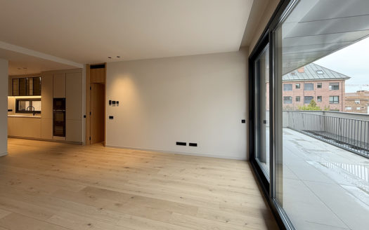 Ref: 46509 . Terraza, Piscina y Garaje