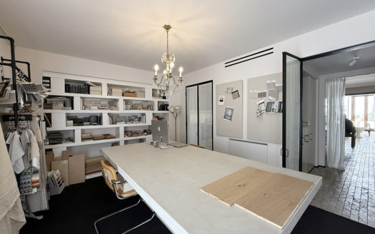 Ref: 46937 . Bajo con patio privado