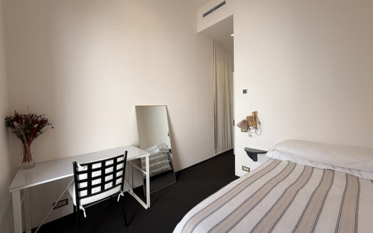 Ref: 46937 . Bajo con patio privado