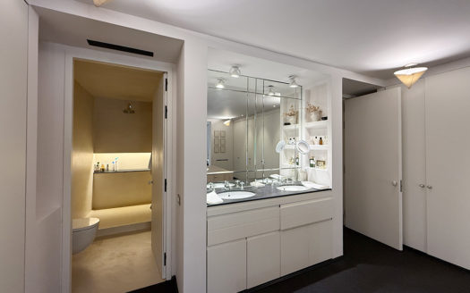 Ref: 46937 . Bajo con patio privado