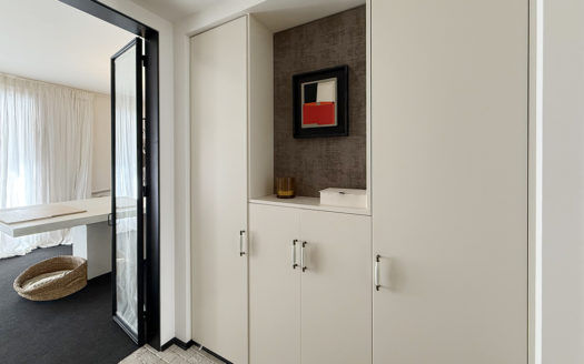 Ref: 46937 . Bajo con patio privado