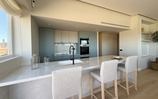 Ref: 47038 . Ático con vistas a la Sierra