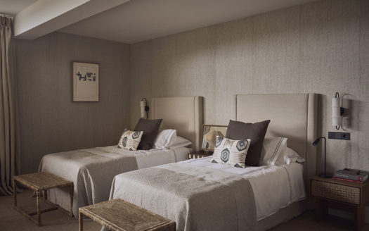 Ref: 47119 . Chalet único en SANTANDER