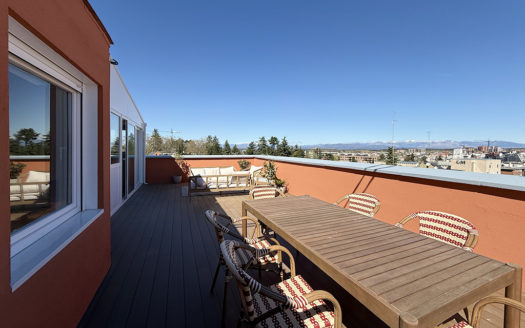 Ref: 47038 . Ático con vistas a la Sierra