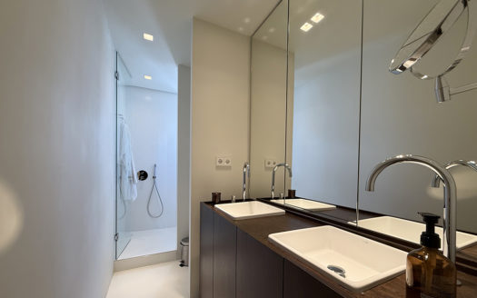 Ref: 47328 . Piso ático muy luminoso