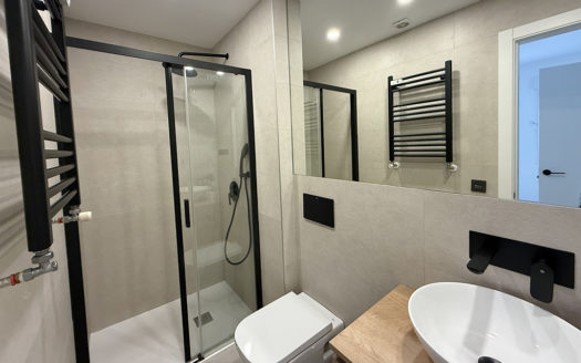 Ref: 47750 . Terraza . Luminoso