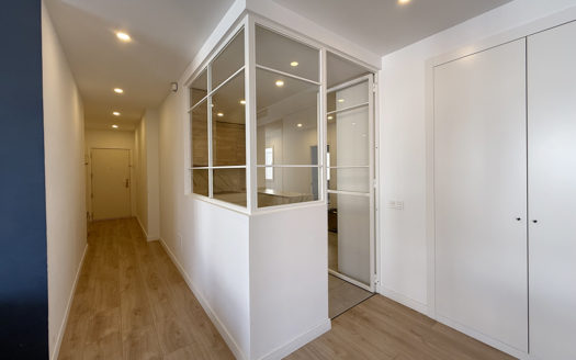 Ref: 47750 . Terraza . Luminoso